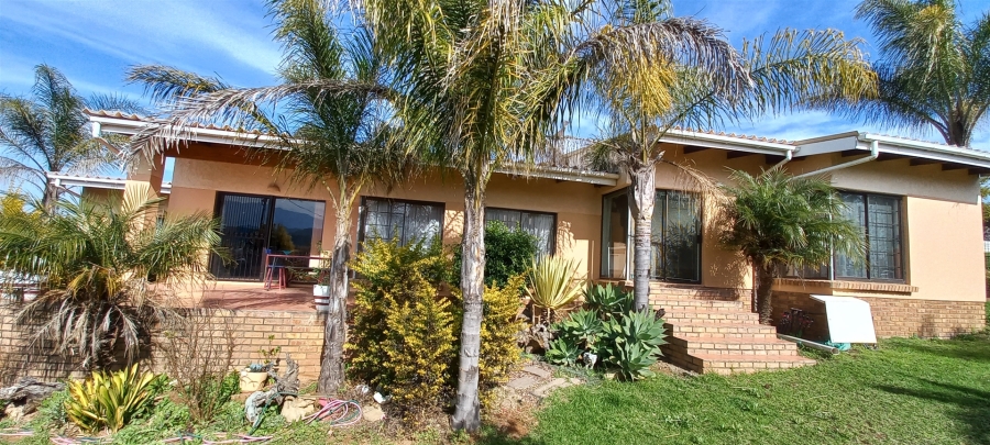 5 Bedroom Property for Sale in Bonnievale Western Cape